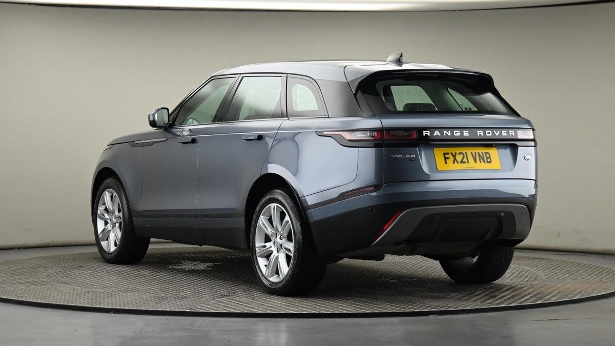 Land Rover Range Rover Velar Image 23