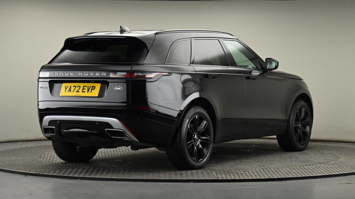 Land Rover Range Rover Velar Image 26
