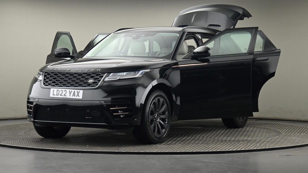 Land Rover Range Rover Velar Image 27