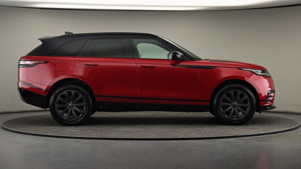Land Rover Range Rover Velar Image 27