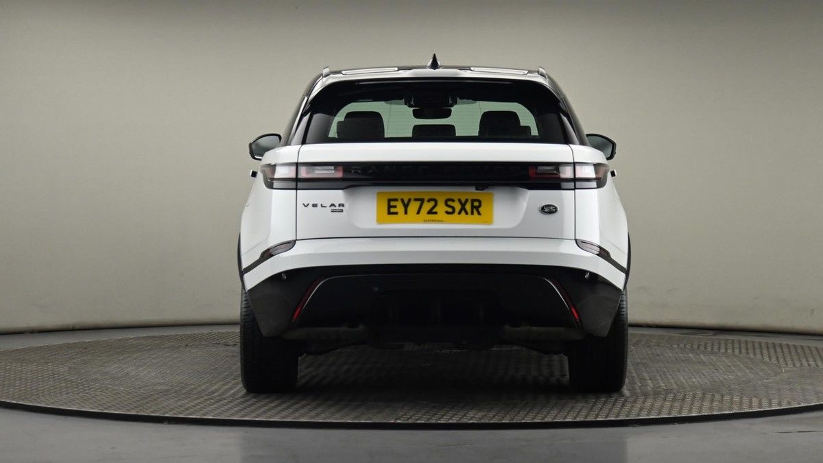Land Rover Range Rover Velar Image 25