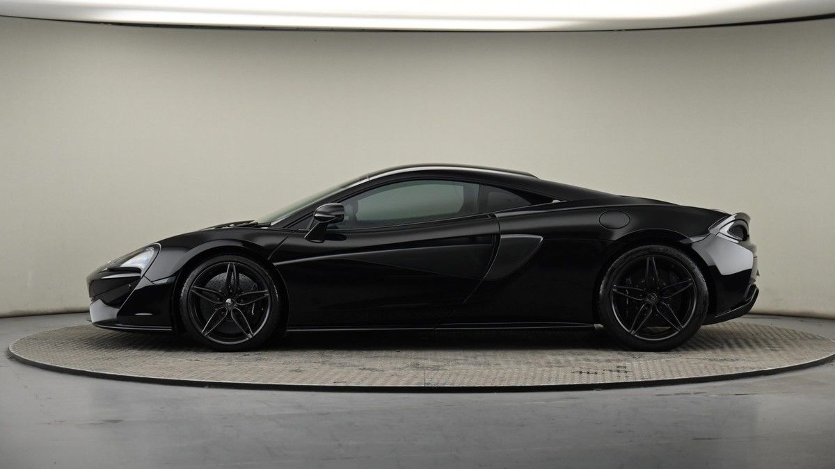 McLaren 570S Image 45