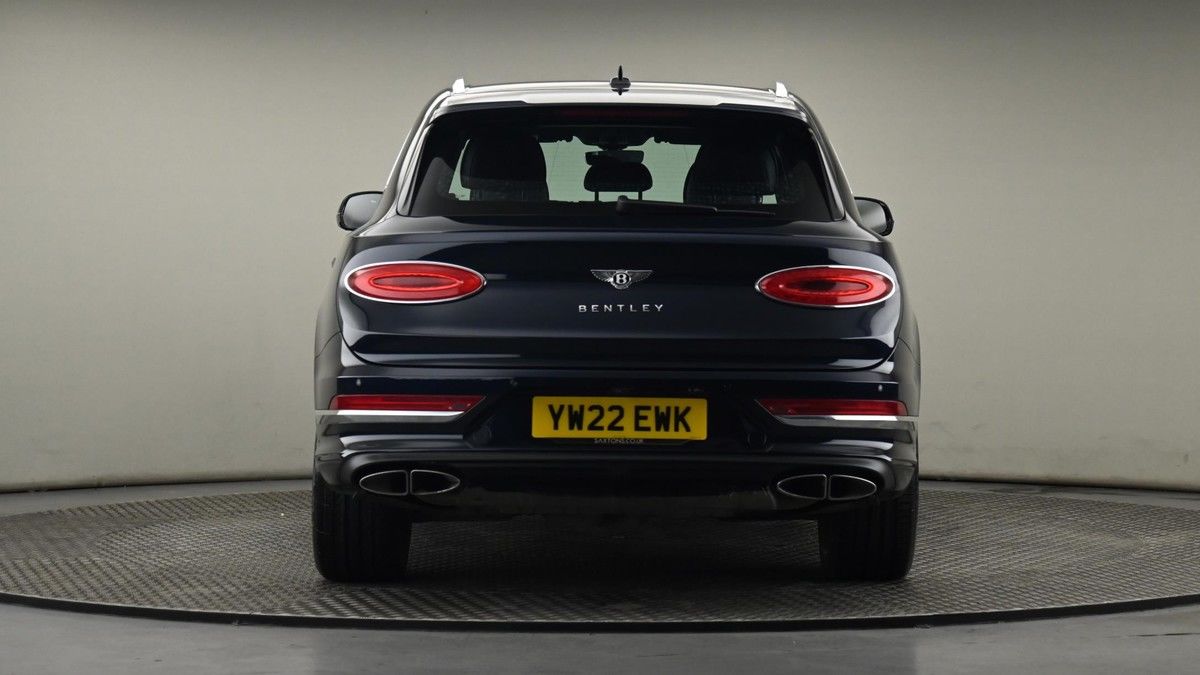 Bentley Bentayga Image 25