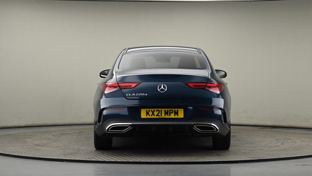 Mercedes-Benz CLA Image 24