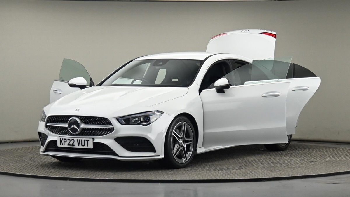 Mercedes-Benz CLA Image 28