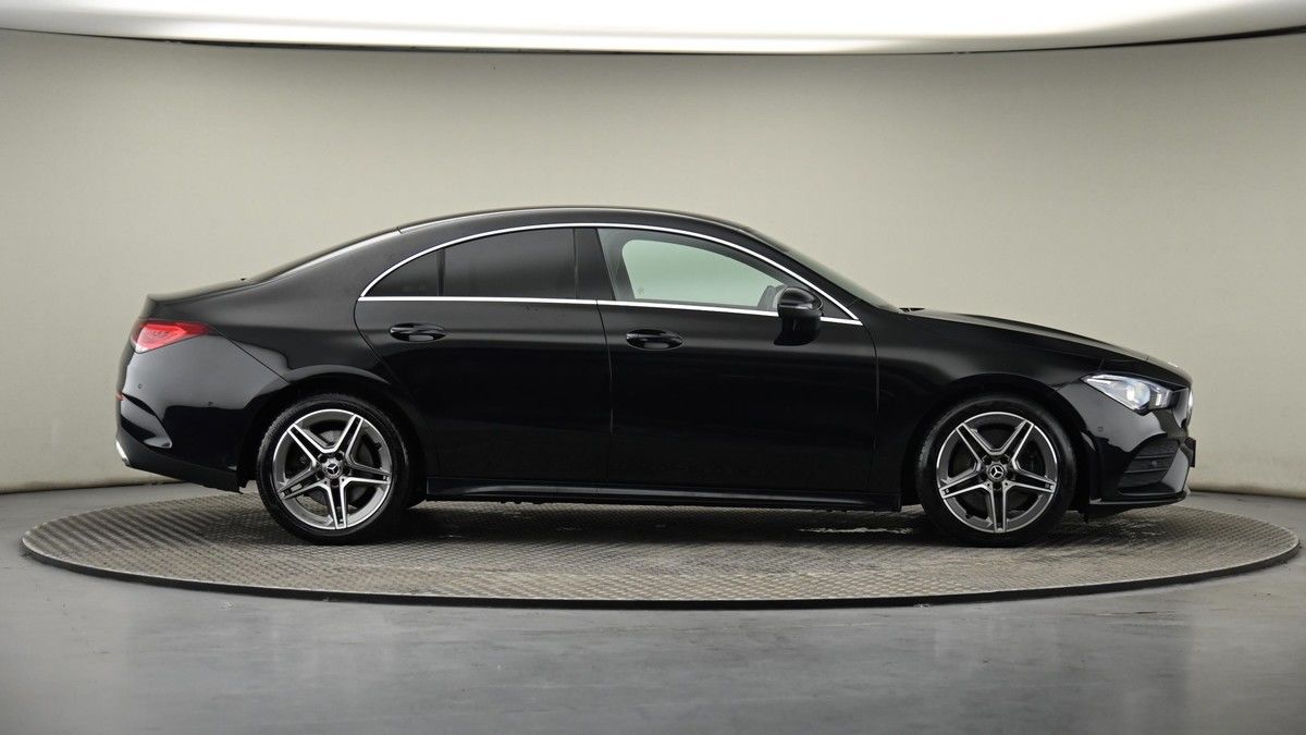 Mercedes-Benz CLA Image 27