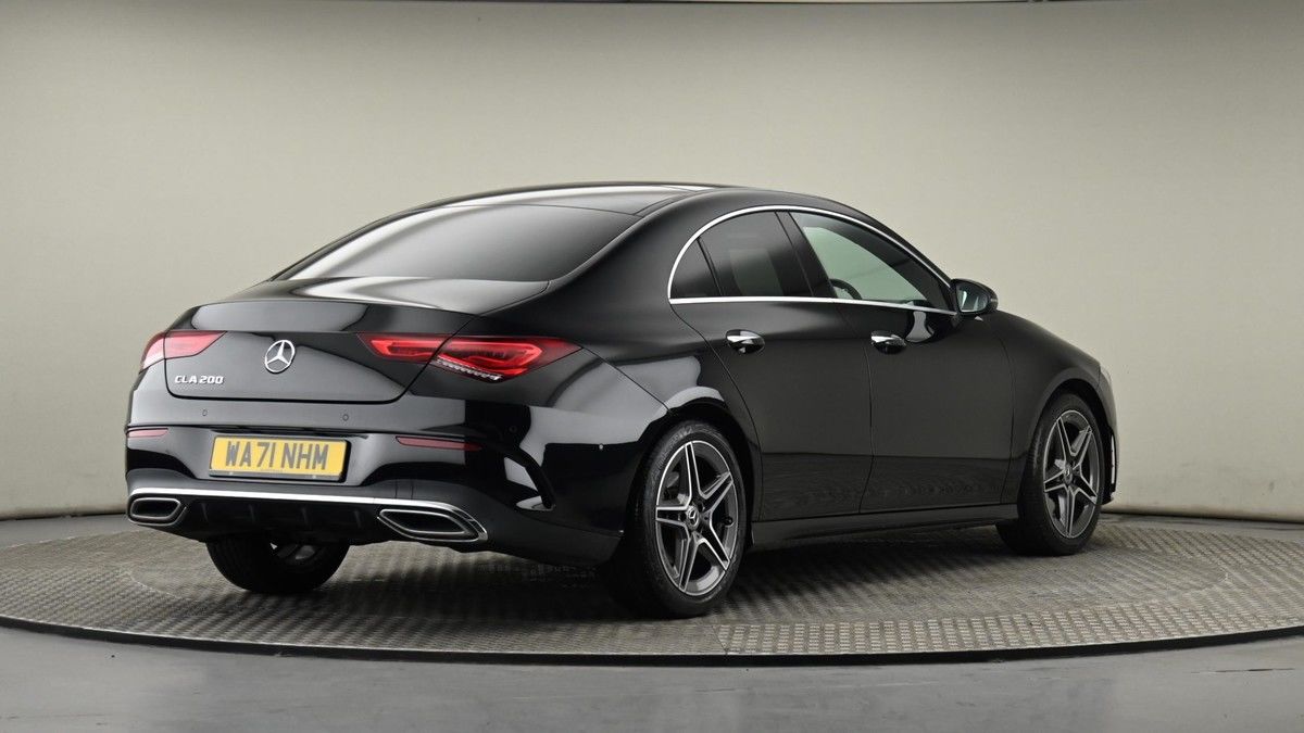 Mercedes-Benz CLA Image 26