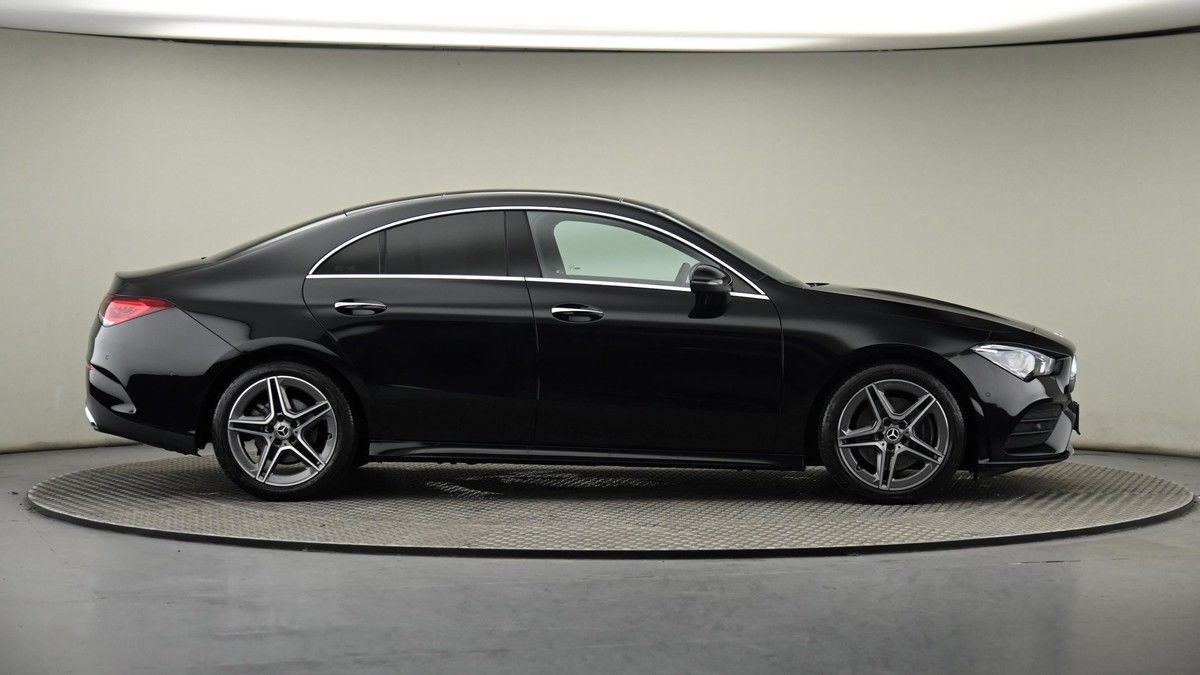 Mercedes-Benz CLA Image 27