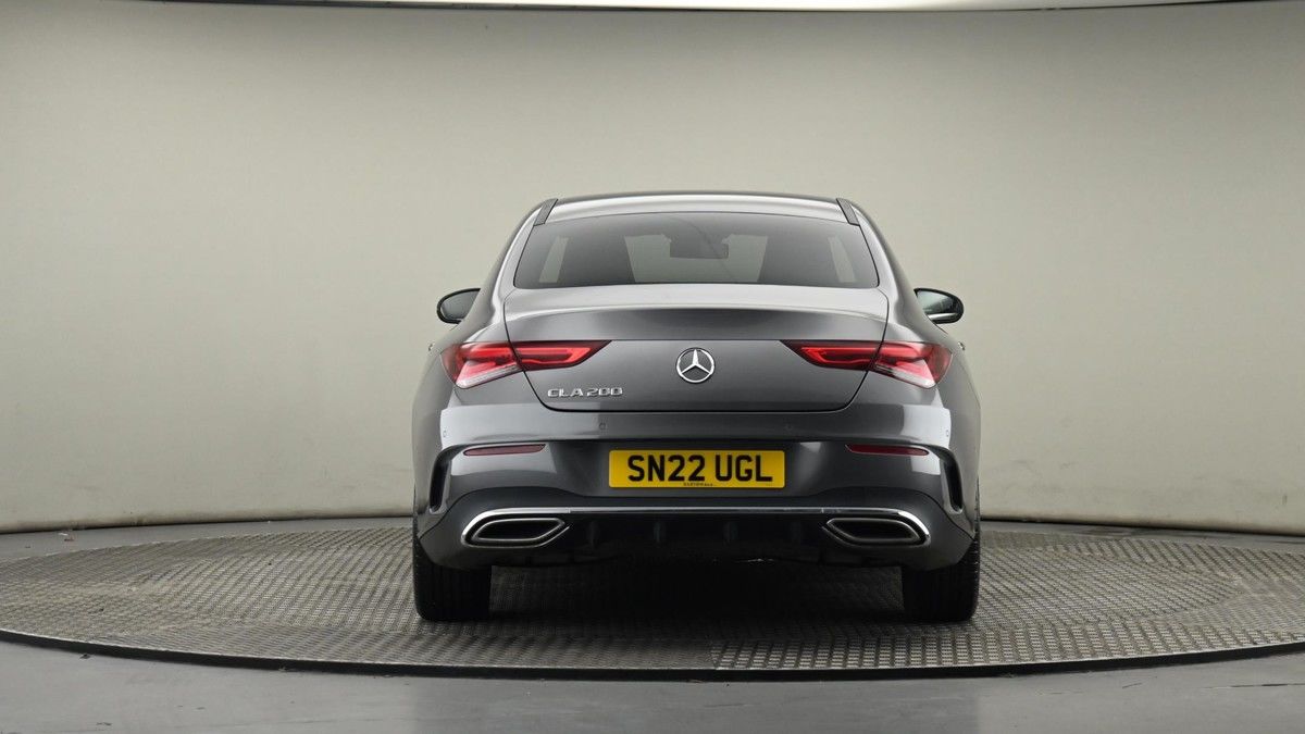 Mercedes-Benz CLA Image 25
