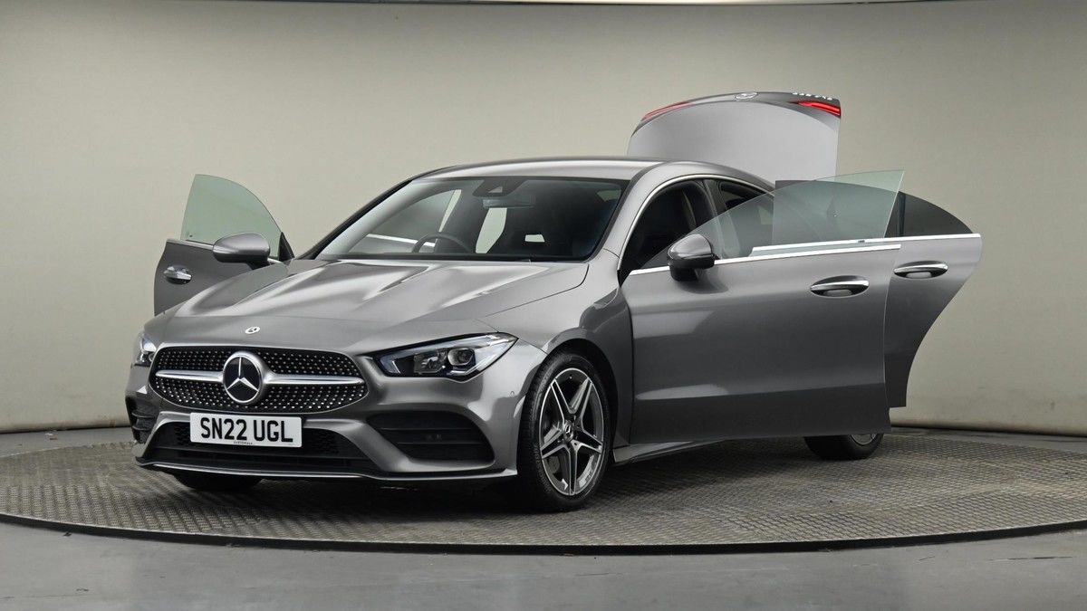 Mercedes-Benz CLA Image 28