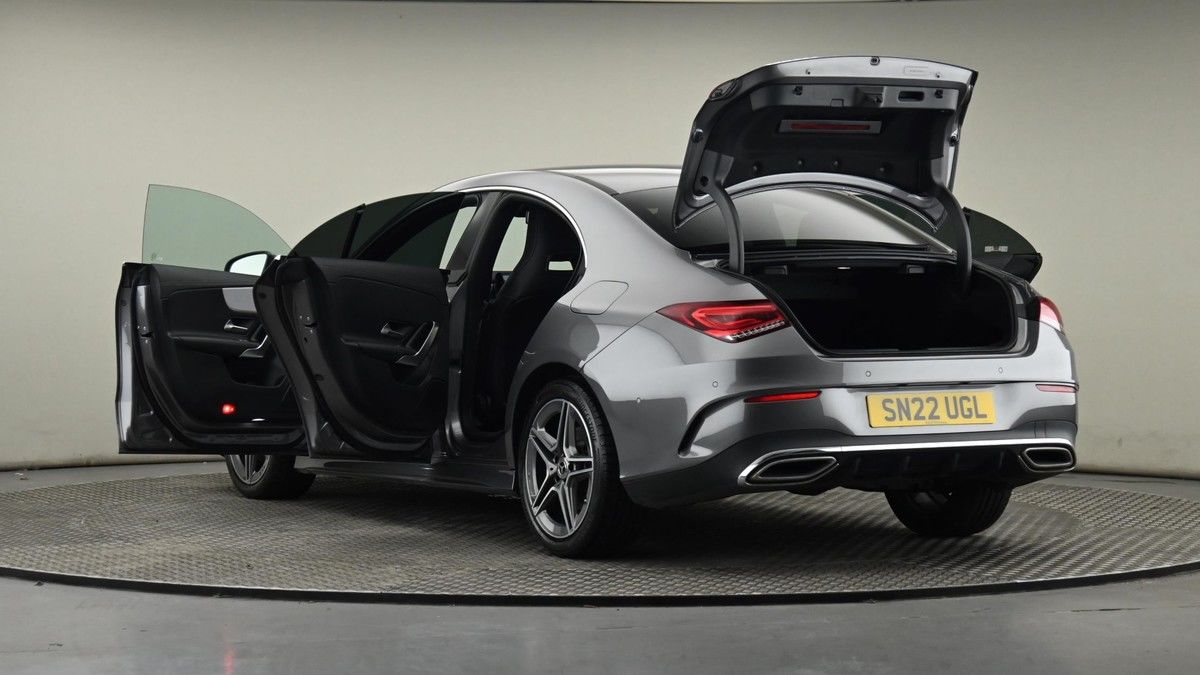 Mercedes-Benz CLA Image 29
