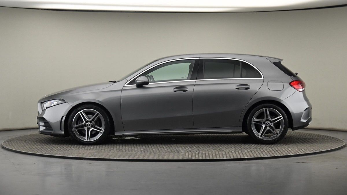 Mercedes-Benz A Class Image 22