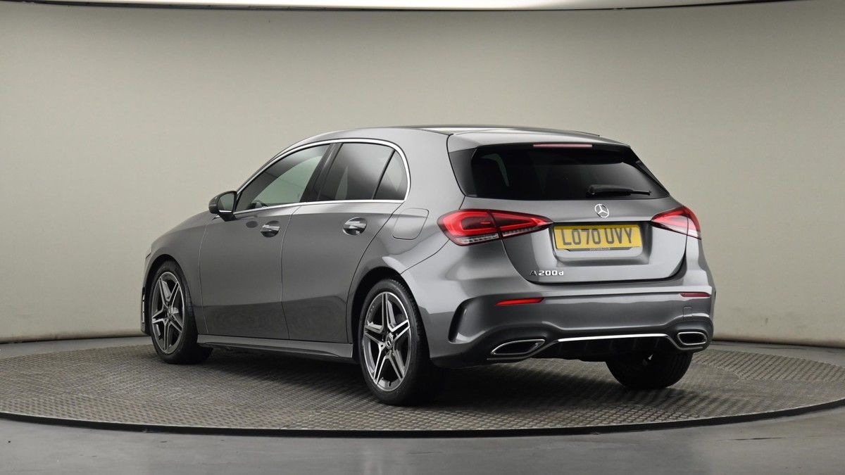 Mercedes-Benz A Class Image 23