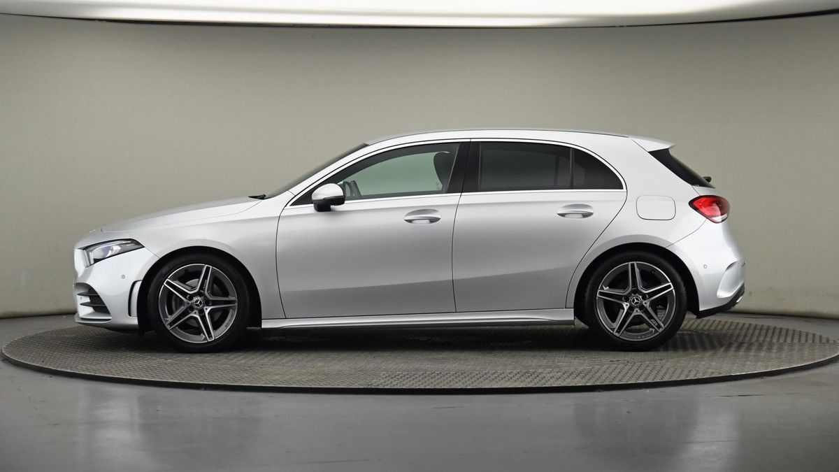 Mercedes-Benz A Class Image 22