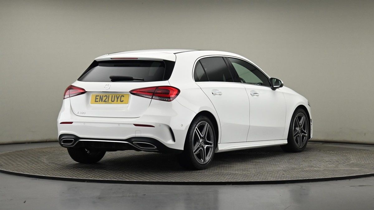 Mercedes-Benz A Class Image 25