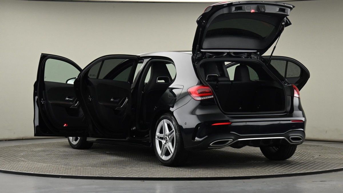 Mercedes-Benz A Class Image 29
