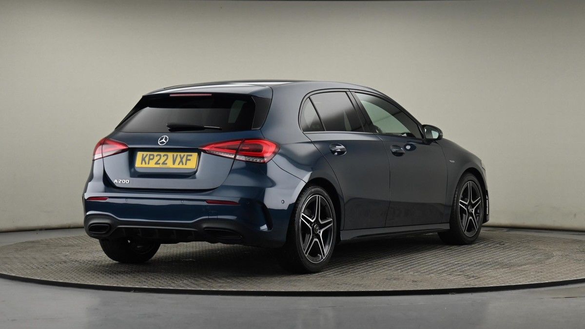 Mercedes-Benz A Class Image 25
