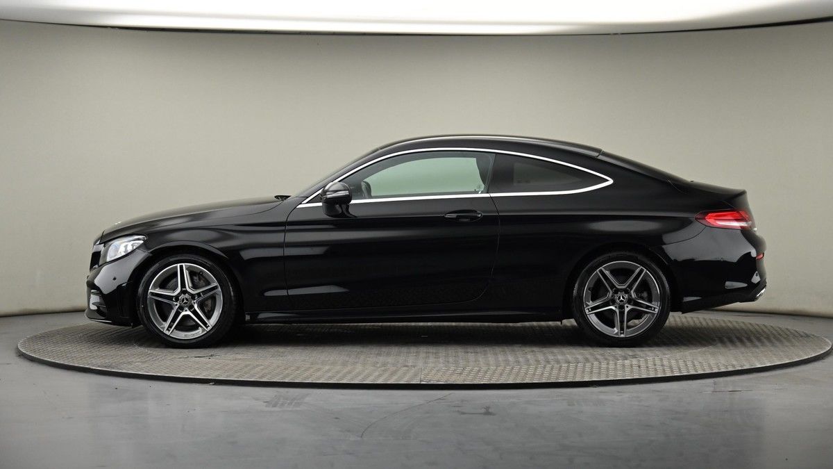 Mercedes-Benz C Class Image 23