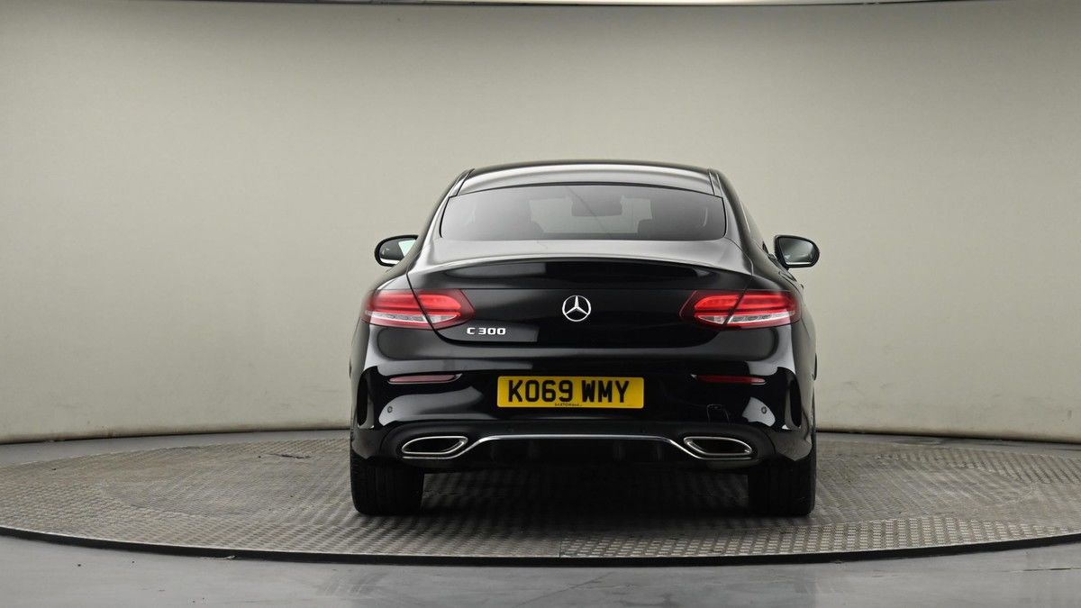 Mercedes-Benz C Class Image 25