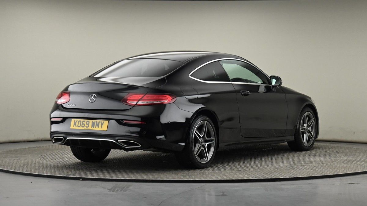 Mercedes-Benz C Class Image 26