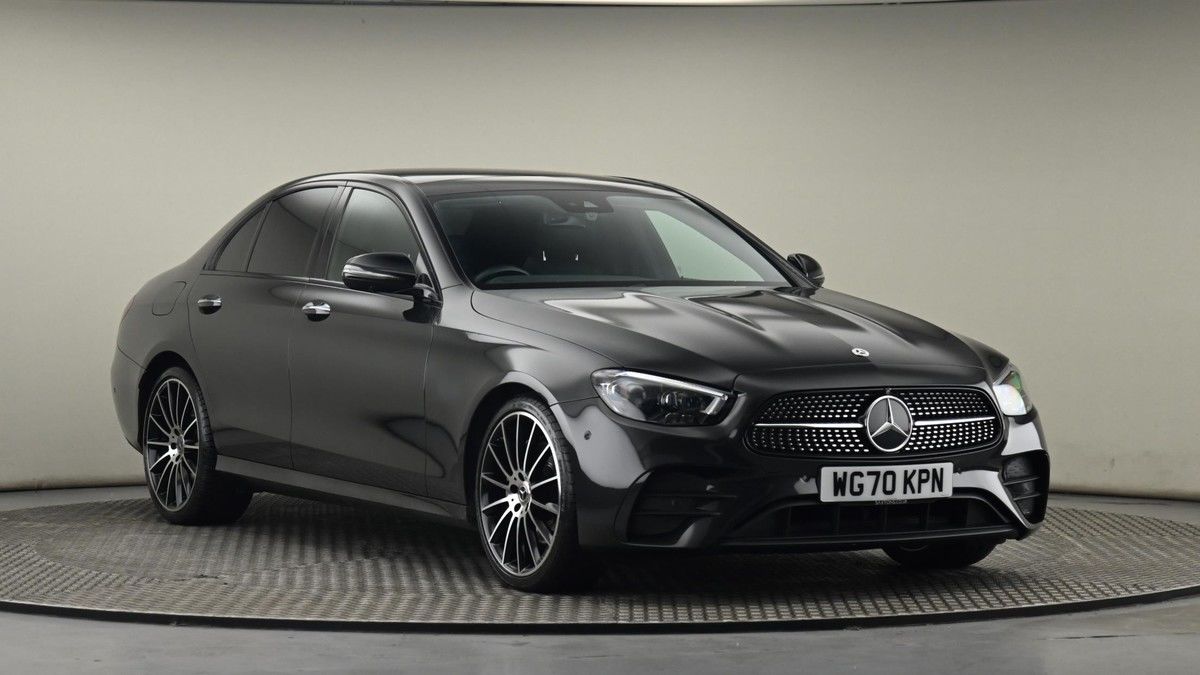 Mercedes-Benz E Class Sticky Header Image