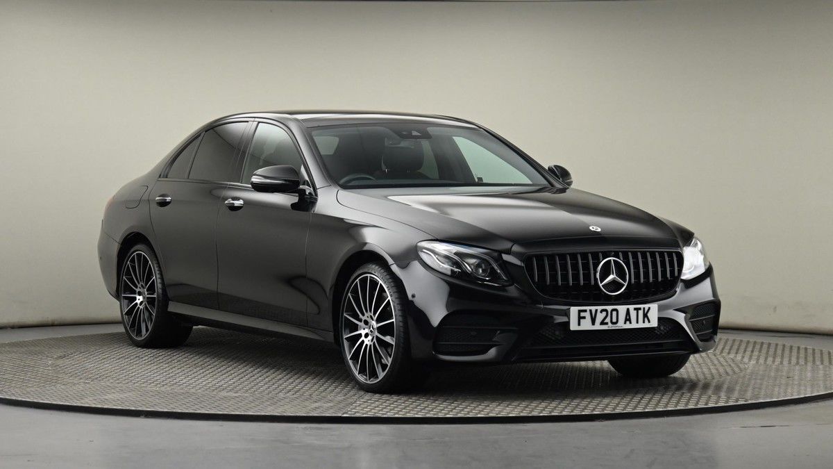 Mercedes-Benz E Class Sticky Header Image