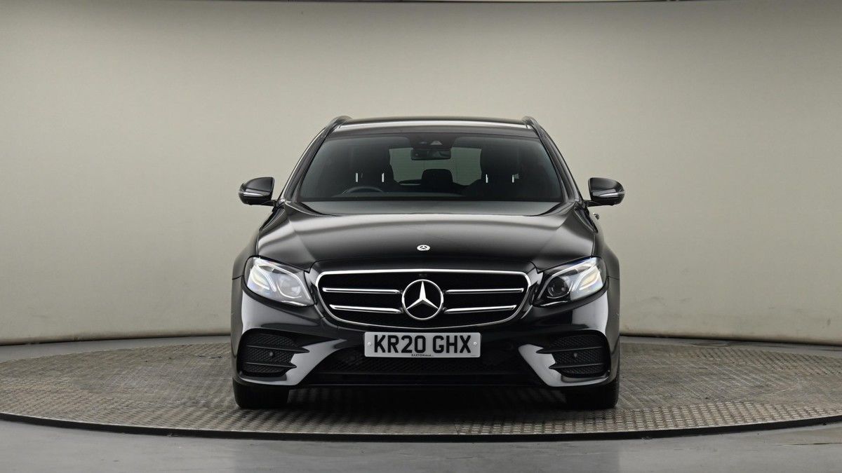 Mercedes-Benz E Class Image 21