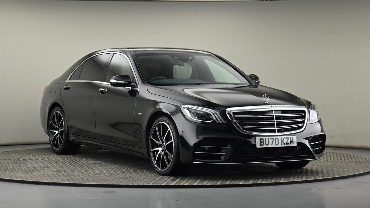 Mercedes-Benz S Class Sticky Header Image
