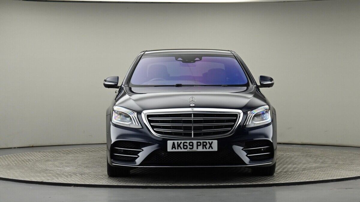 Mercedes-Benz S Class Image 21