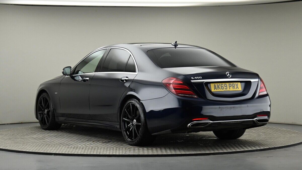 Mercedes-Benz S Class Image 24