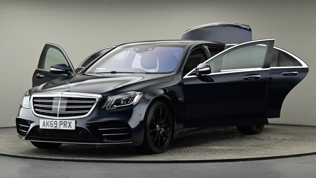 Mercedes-Benz S Class Image 28
