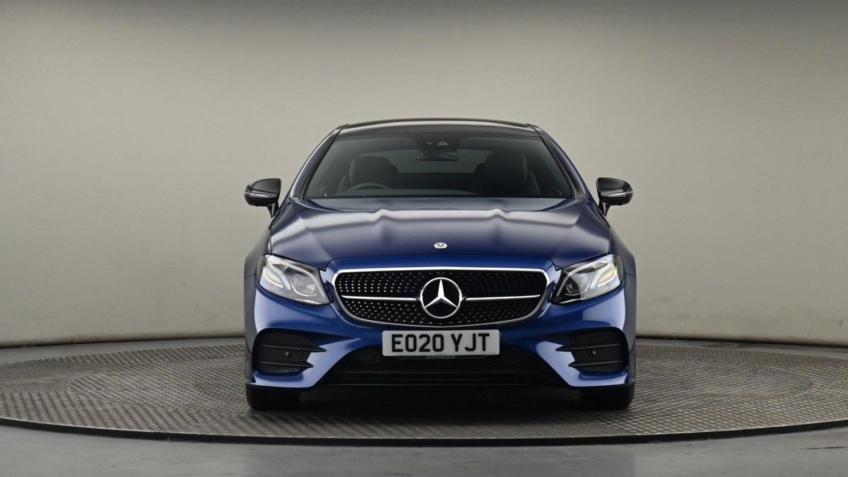 Mercedes-Benz E Class Image 21