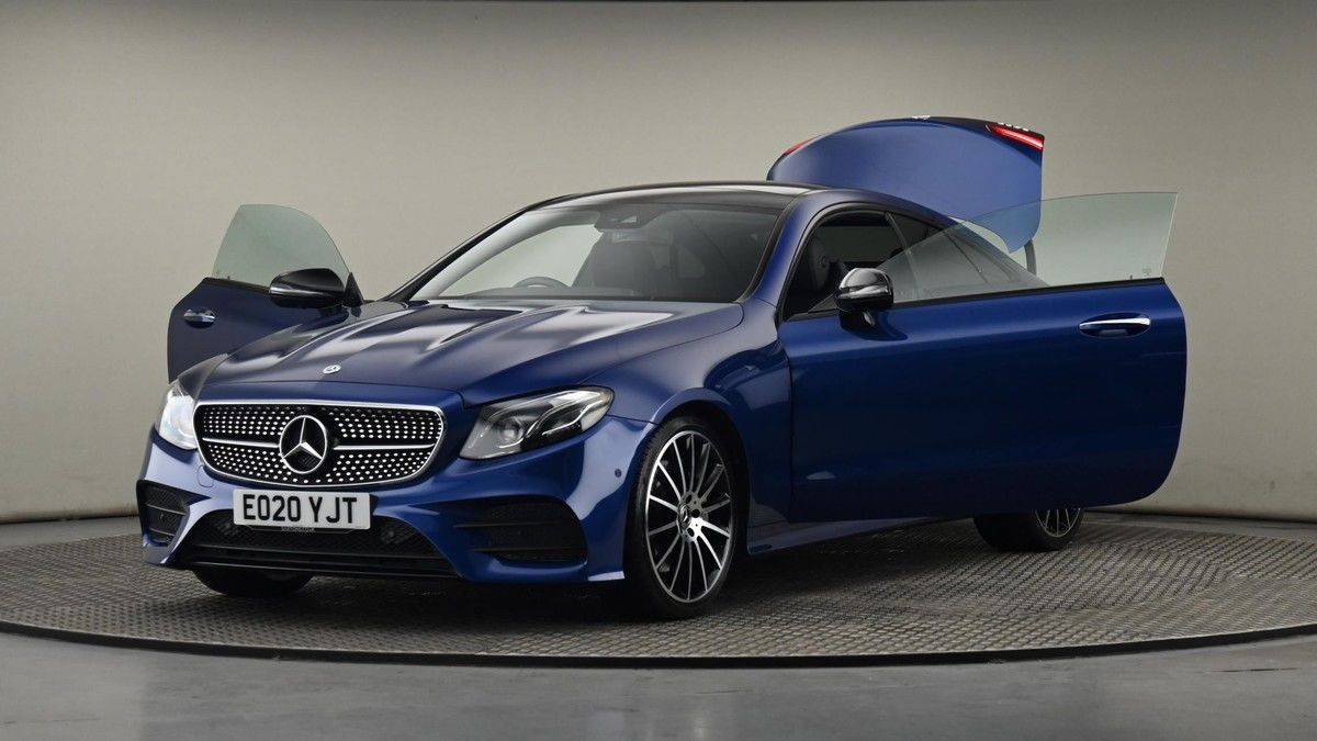 Mercedes-Benz E Class Image 28