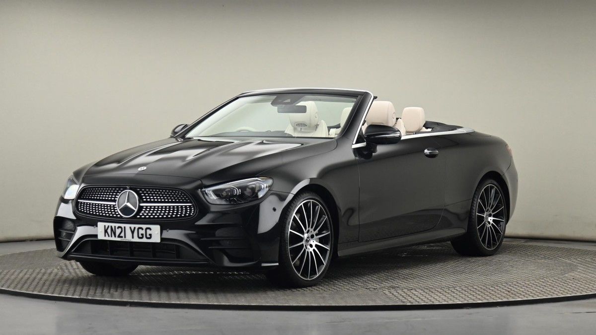 Mercedes-Benz E Class Image 22