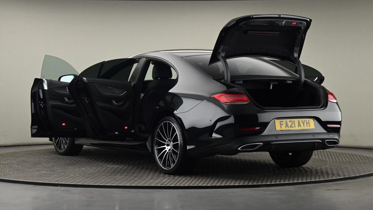 Mercedes-Benz CLS Image 29