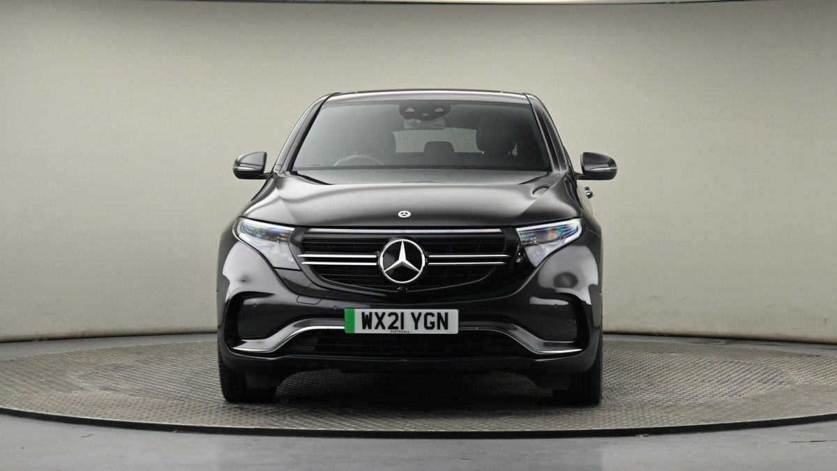 Mercedes-Benz EQC Image 21