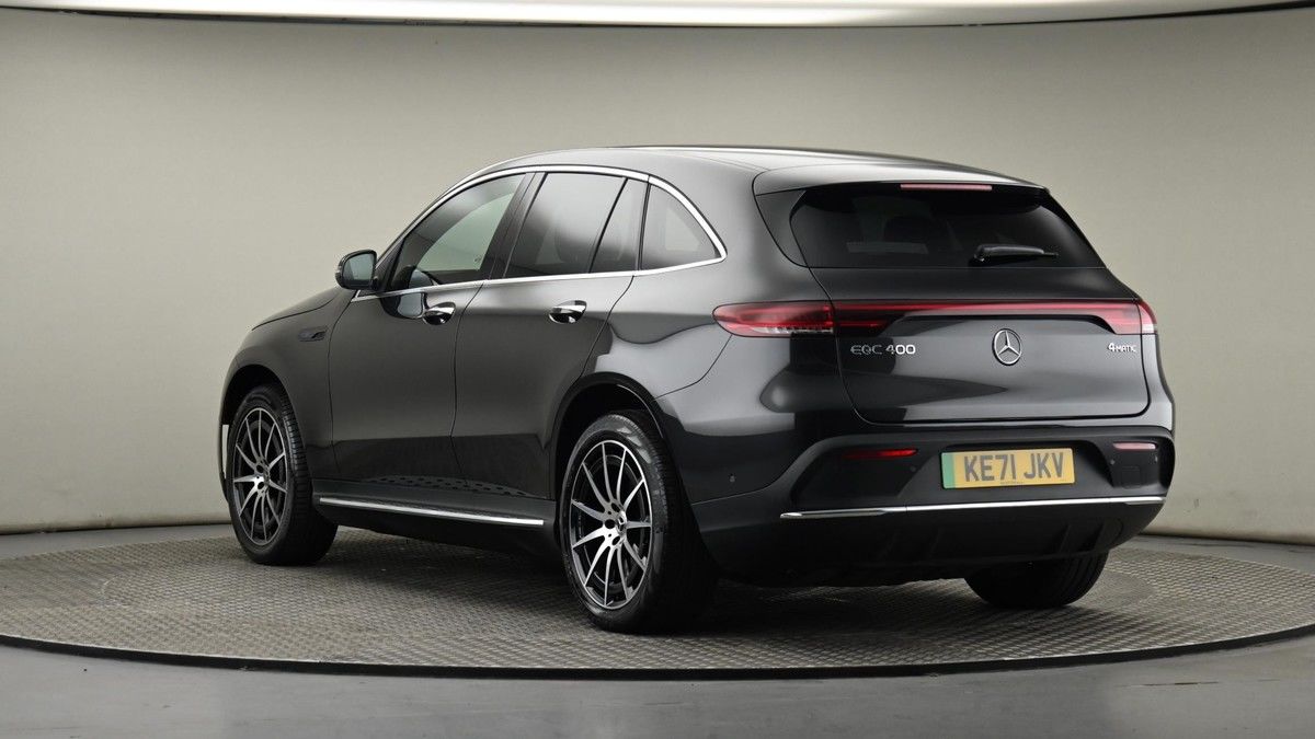Mercedes-Benz EQC Image 23