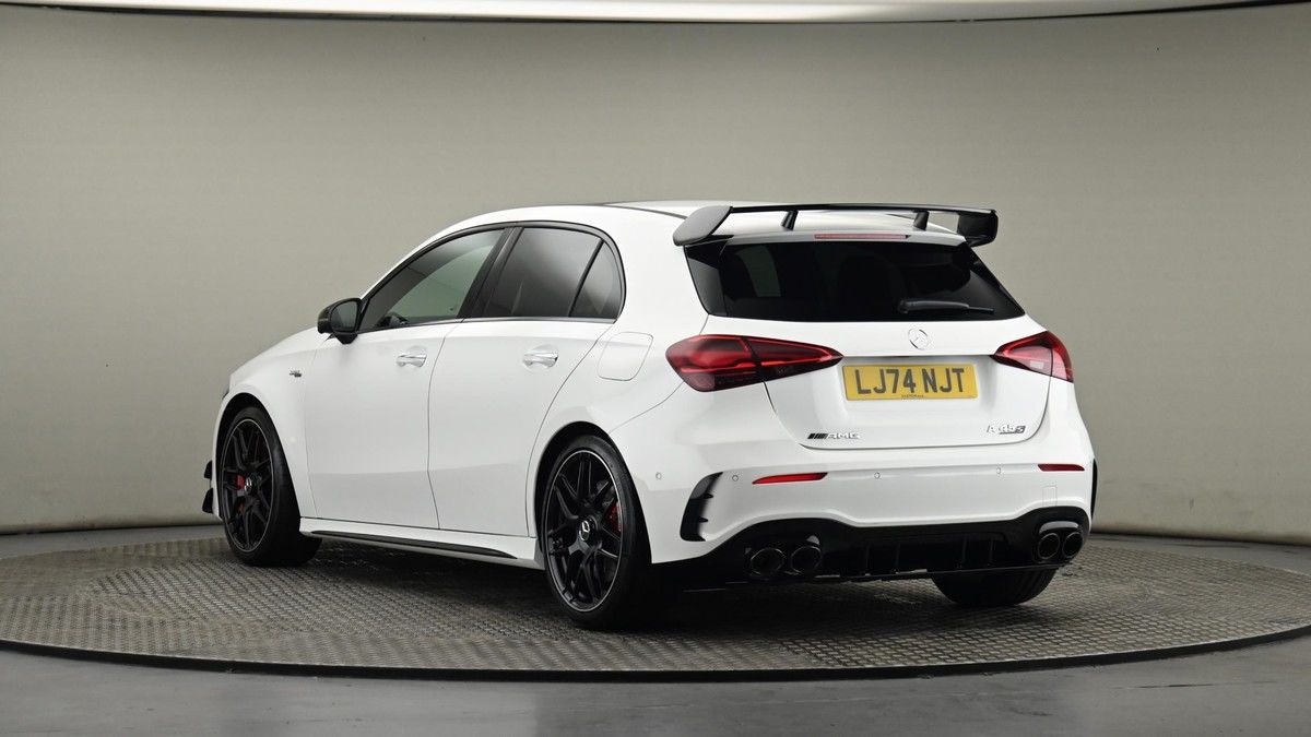 Mercedes-Benz A Class Image 23