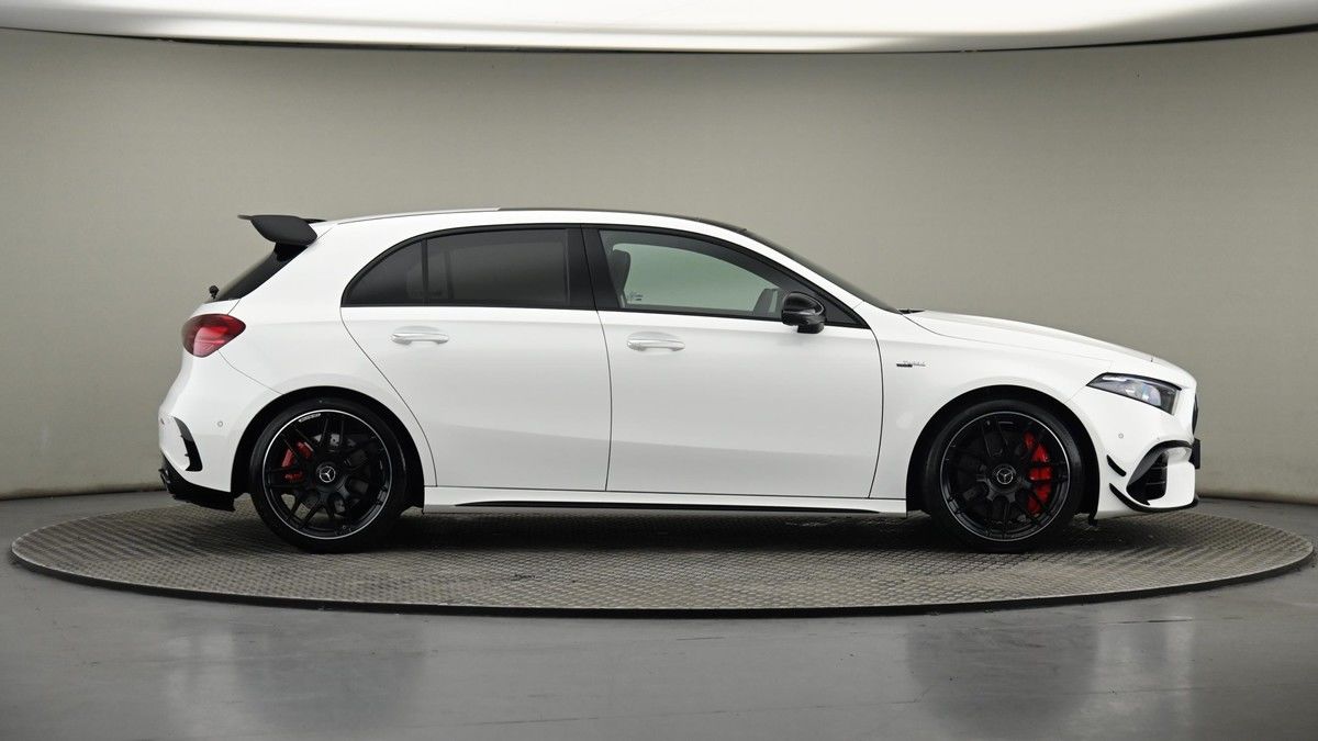 Mercedes-Benz A Class Image 26