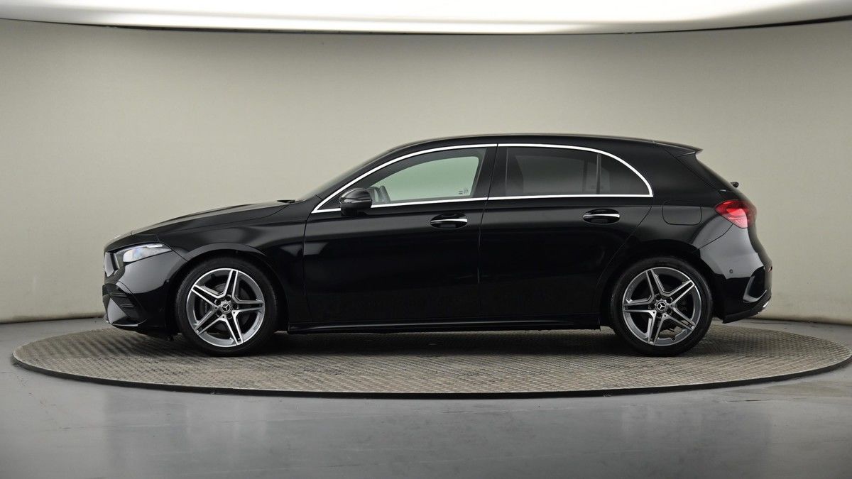 Mercedes-Benz A Class Image 23
