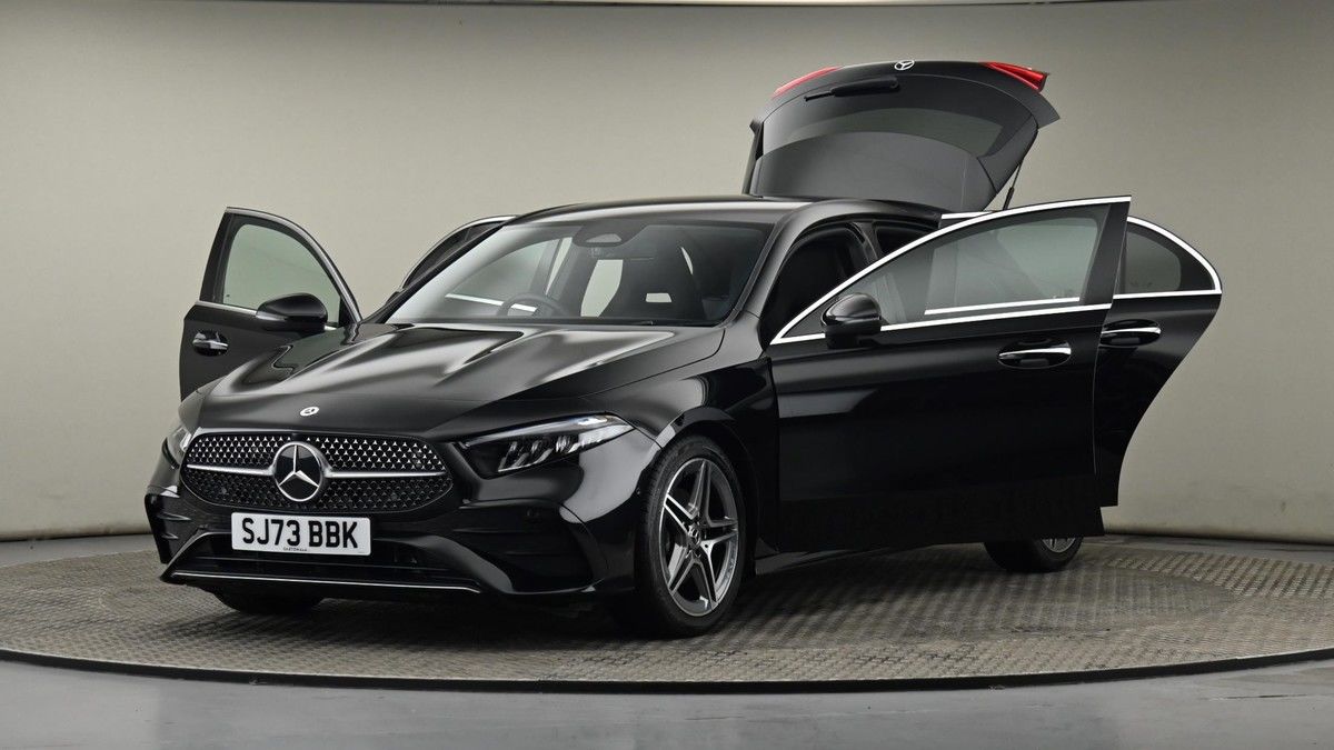 Mercedes-Benz A Class Image 28