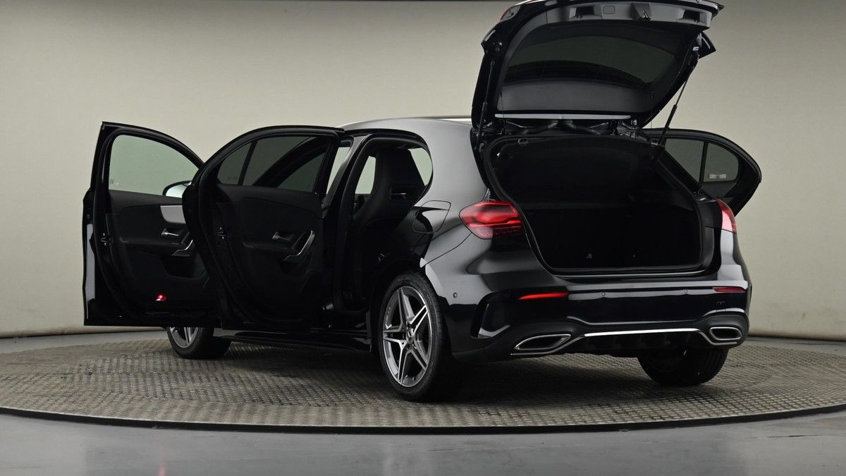 Mercedes-Benz A Class Image 29