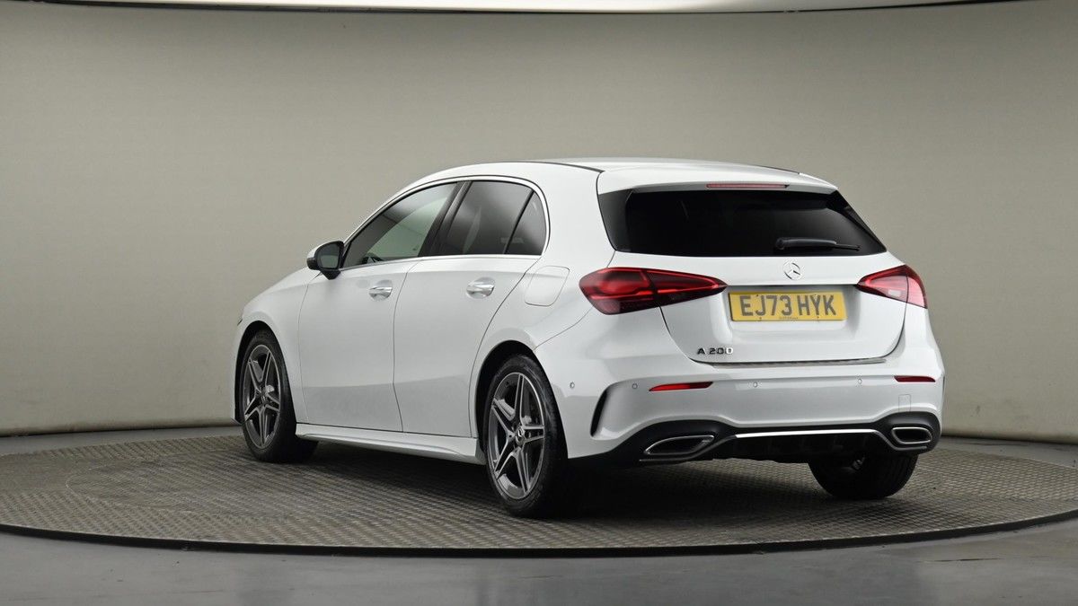 Mercedes-Benz A Class Image 24
