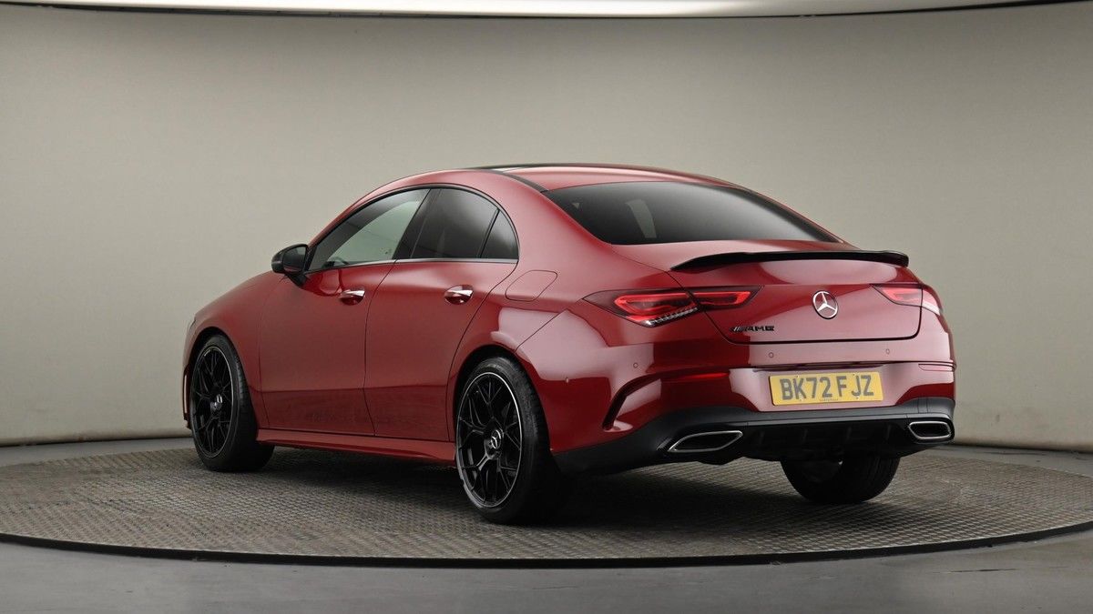 Mercedes-Benz CLA Image 24