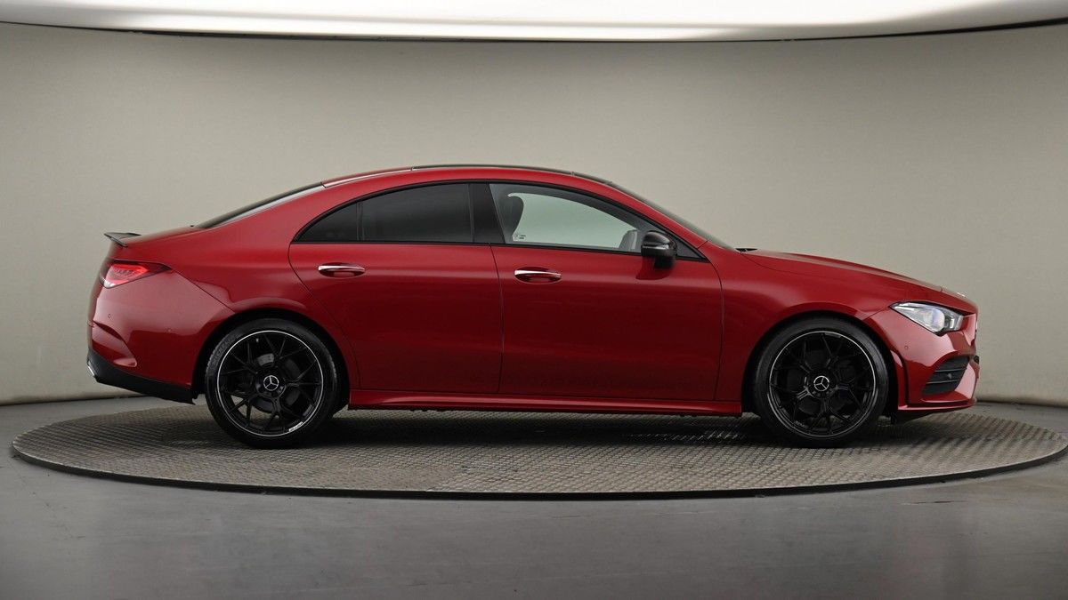 Mercedes-Benz CLA Image 27