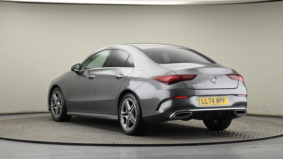 Mercedes-Benz CLA Image 23