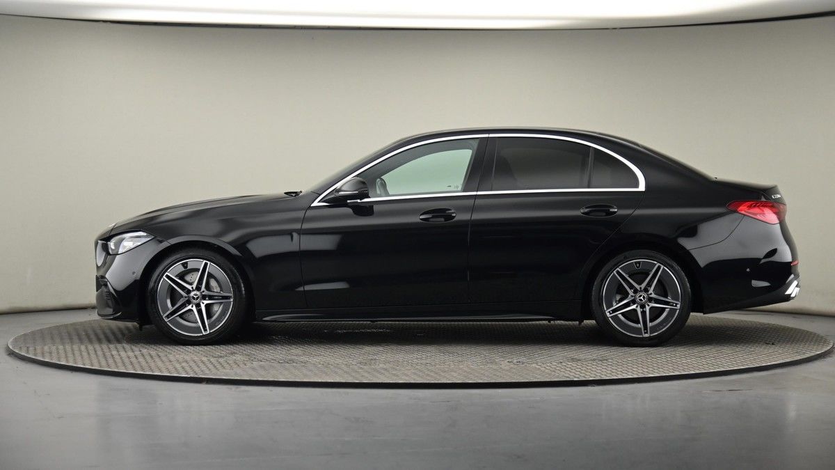 Mercedes-Benz C Class Image 23