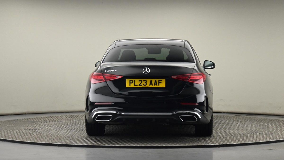Mercedes-Benz C Class Image 25