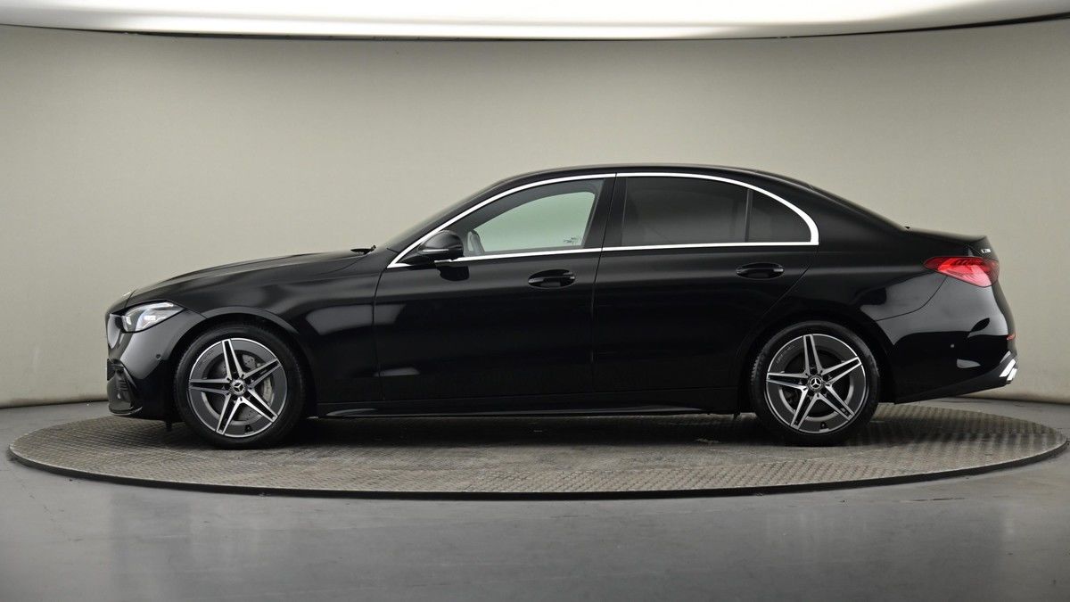 Mercedes-Benz C Class Image 23