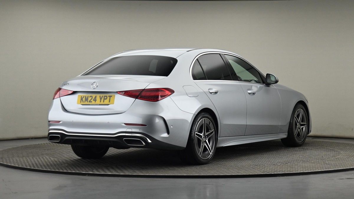 Mercedes-Benz C Class Image 25